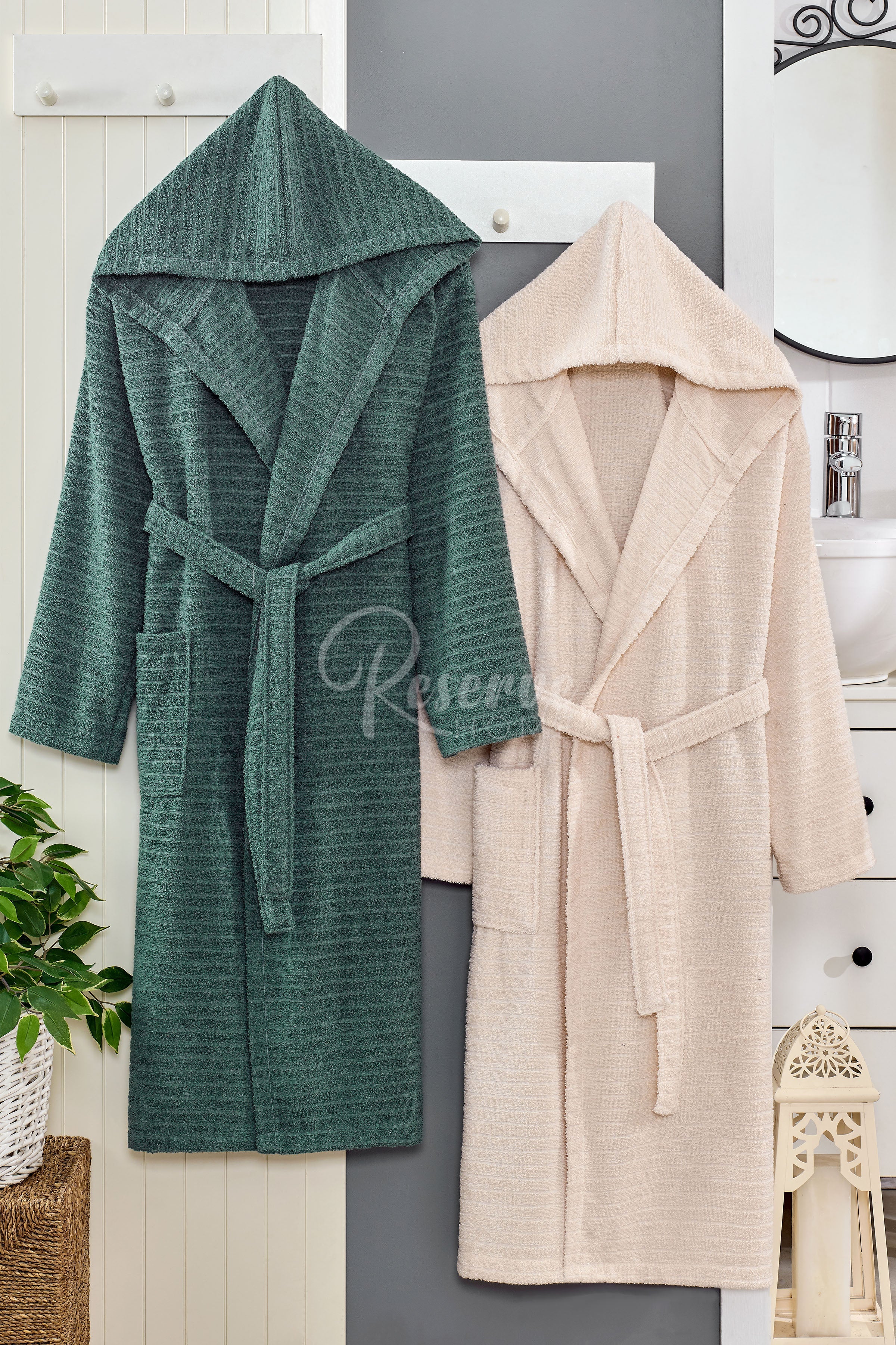 Berry - DOĞA 2'li Yeşil Bej Bornoz Aile Seti